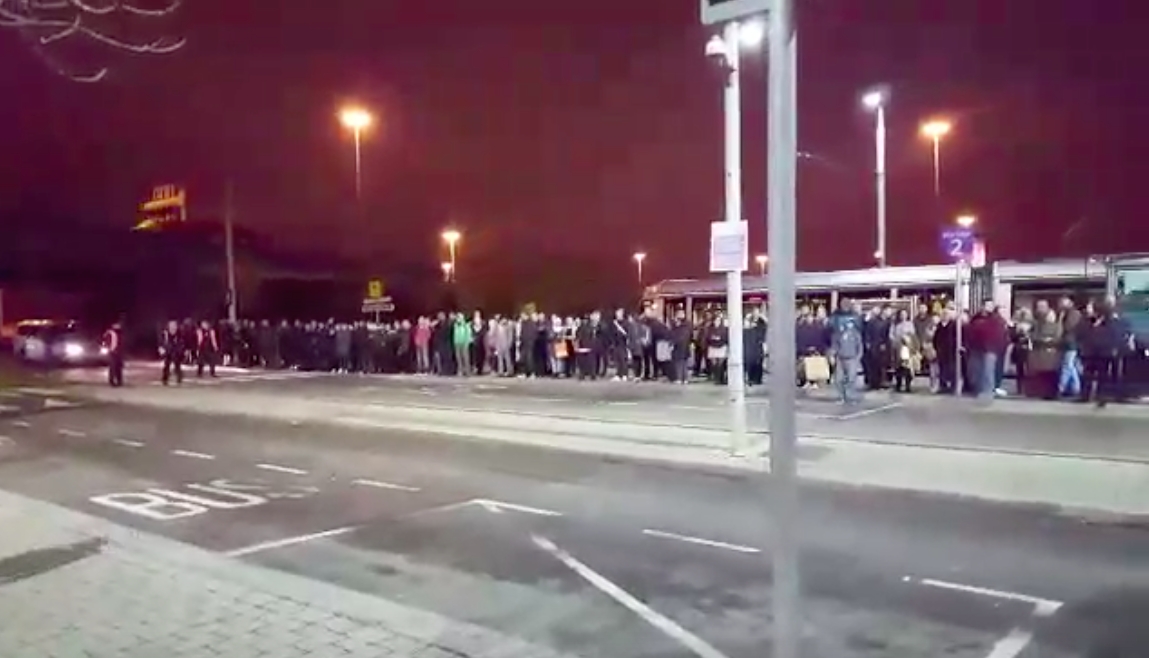 Commuters furious as Red Cow to Tallaght/Saggart Luas Red Line remains out of action Commuters furious as Red Cow to Tallaght/Saggart Luas Red Line remains out of action