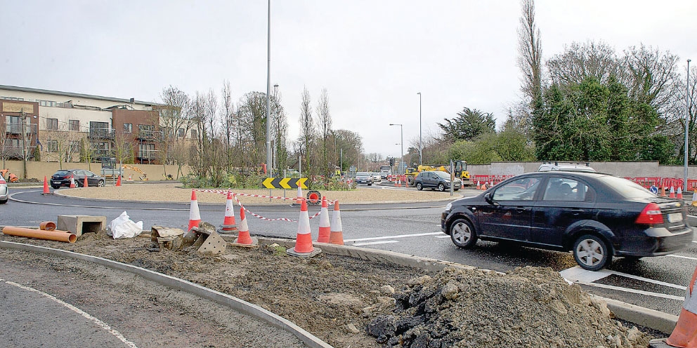 ‘Very poor weather’ blamed for traffic jams