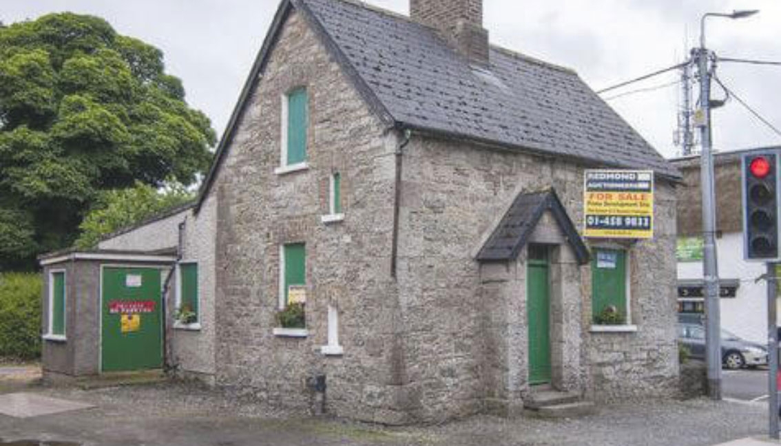 Old School House could be tourist information centre Old School House could be tourist information centre