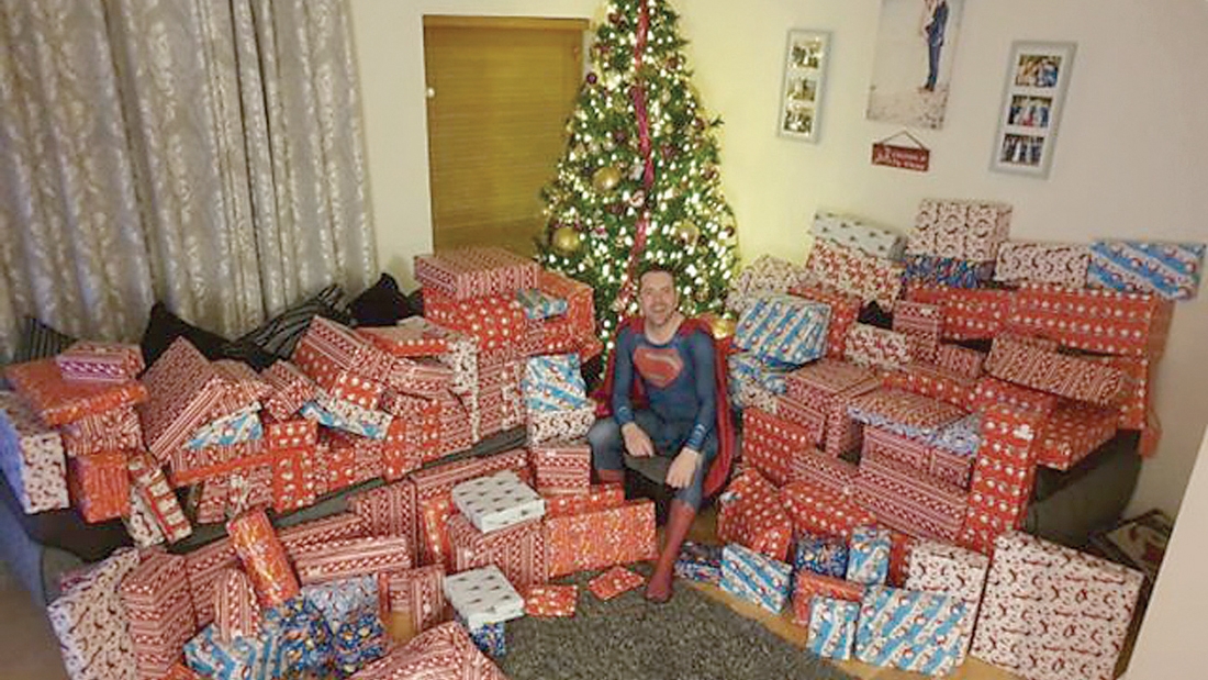 Super heroes for super presents Super heroes for super presents