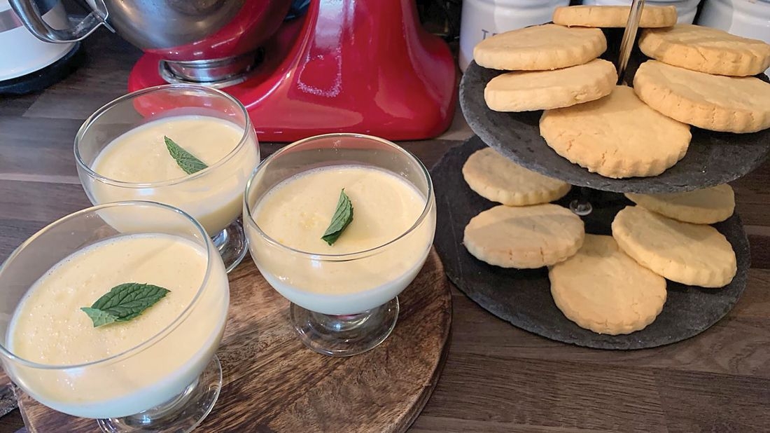 Food with JP Passion: Lemon Shortbread and Lemon Possets