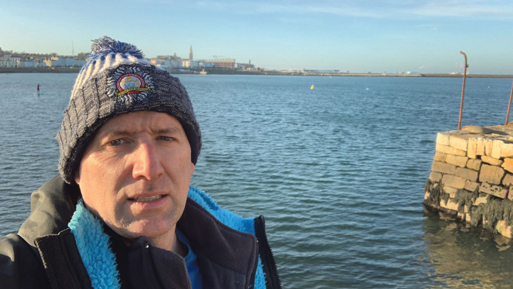 Fire officer Vincent to embark on extreme winter swim to Scotland