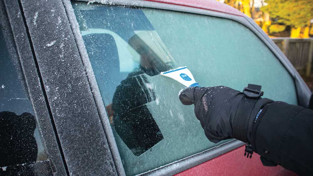 Road users urged to be vigilant as low temperature warning issued Road users urged to be vigilant as low temperature warning issued