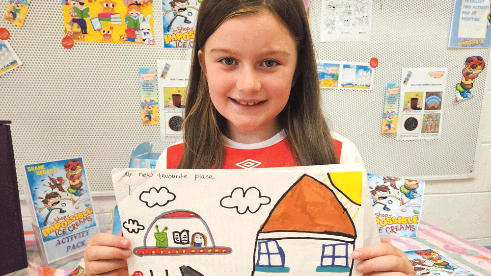 Aspring young writer Chloe tops in competition
