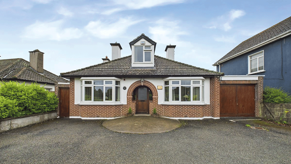 Detached bungalow office space on the market for €1.25 million