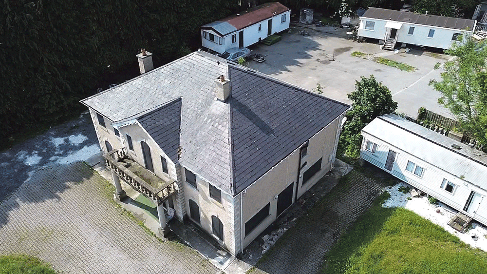 Andy Connors mansion sold for €420,000