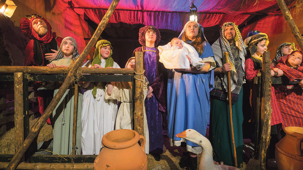 Huge crowds gathered at Áras Chrónáin’s ‘Beithilín Beo’