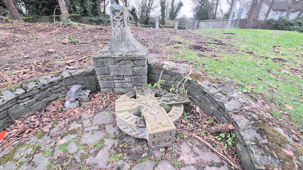 Tynan memorial cross is undergoing extensive repair