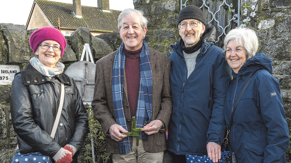 Artist Paul returns to his roots with a special St Brigid’s cross plaque