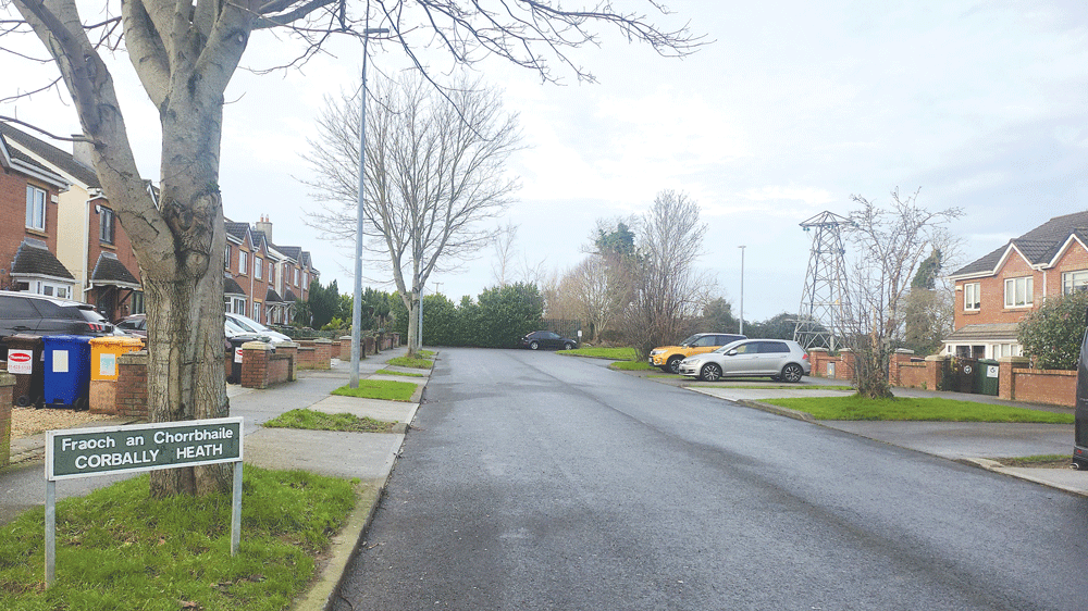 Residents ‘fuming’ over plans for 611 homes Residents ‘fuming’ over plans for 611 homes