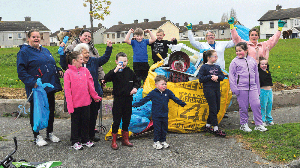 Residents join forces to clean-up streets and make the area better Residents join forces to clean-up streets and make the area better