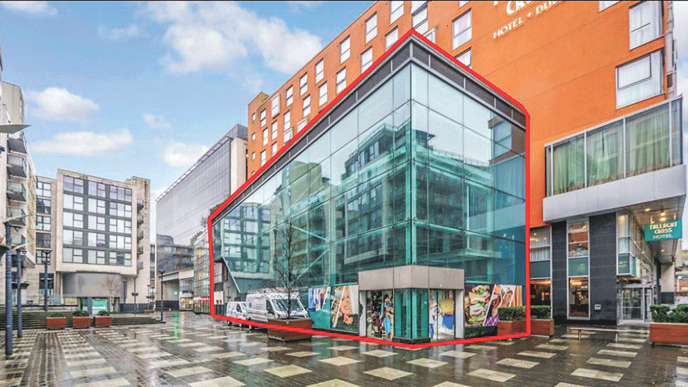 Vacant retail building sold for €871,000
