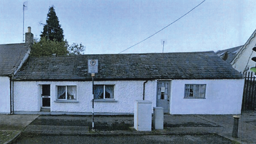 Proposals to demolish stone cottages refused