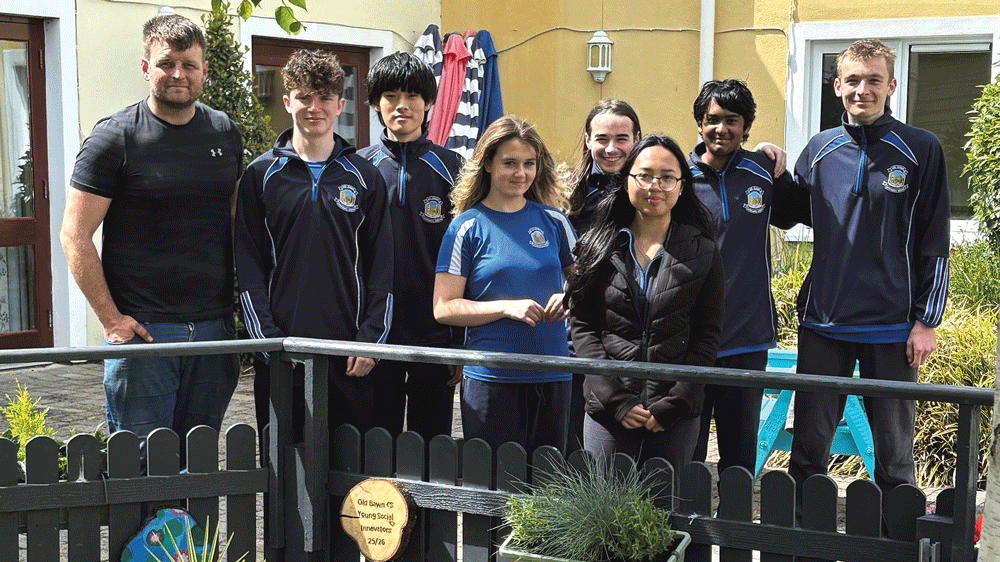 ‘OldieFans’ create fairy garden at care centre