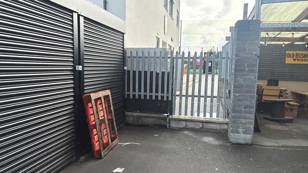 Boundary fence stirs up a storm
