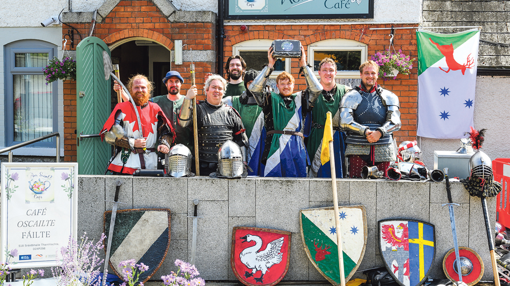 Knights in light armour clash their way to an cupán tae at the Aon Scéal Café Knights in light armour clash their way to an cupán tae at the Aon Scéal Café