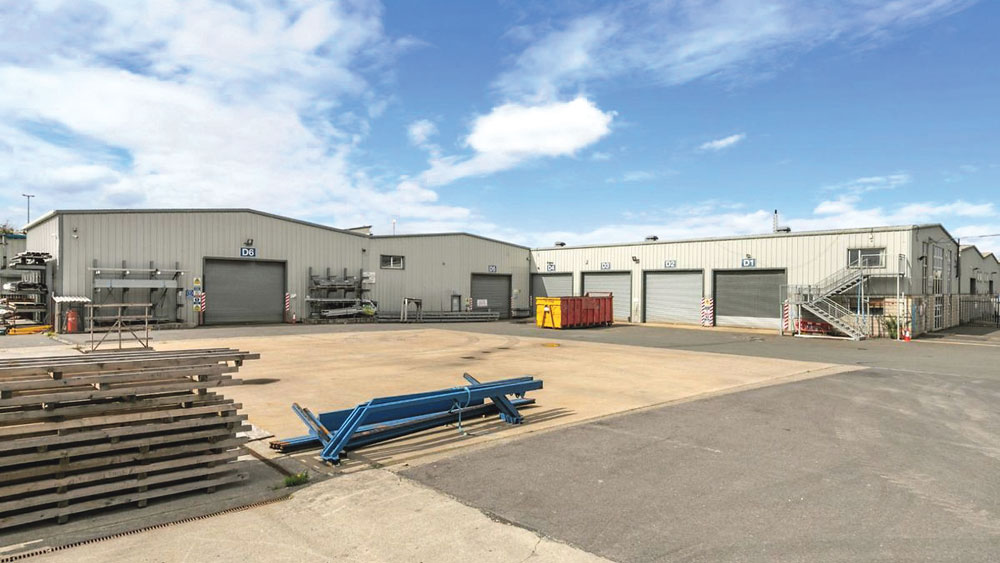 Industrial yard and factory available in Clondalkin Industrial yard and factory available in Clondalkin